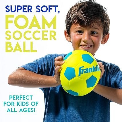 91oYnPX1L._AC_SX425_.jpg Franklin Sports Foam Soccer Ball